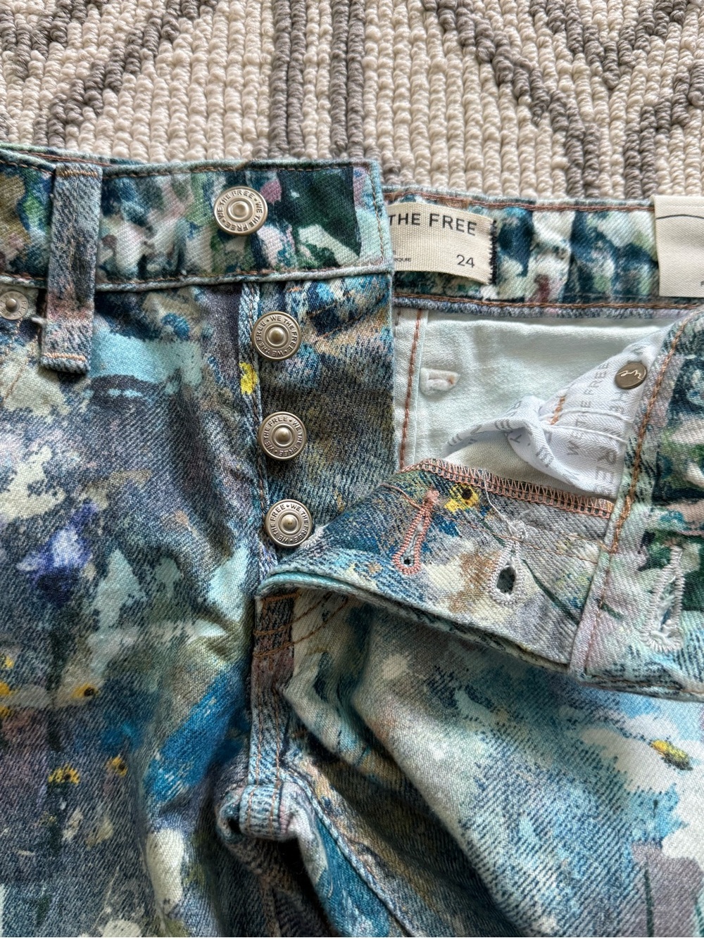 NWT🫟 We The Free Tennessee Low-Rise Illusions Jeans - Picture 11 of 14